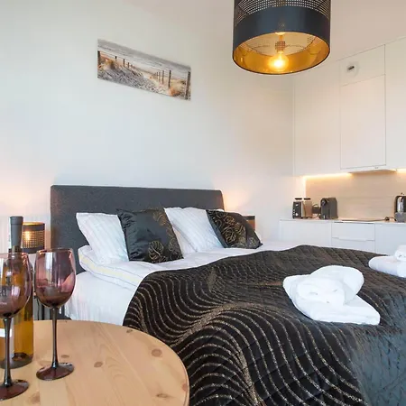 A Comfortable Near The Sea For 3 People, *