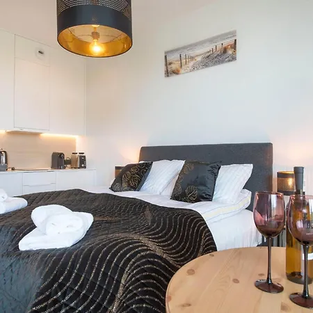 A Comfortable Near The Sea For 3 People, *